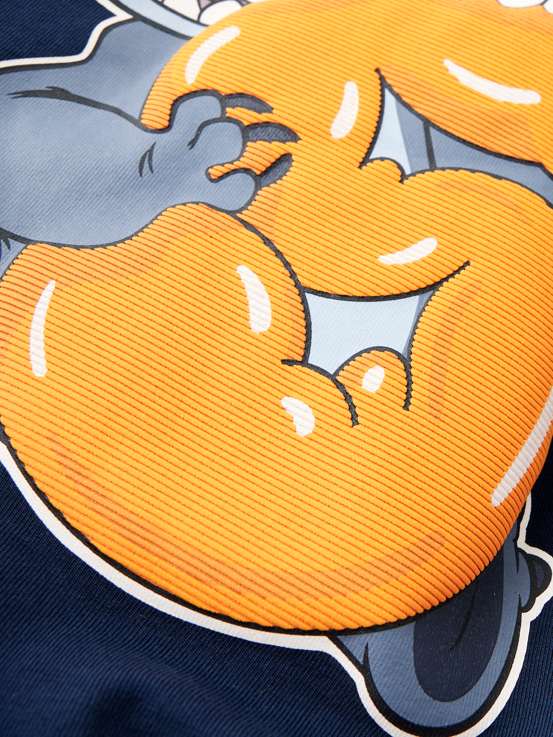 model_shot-front_full